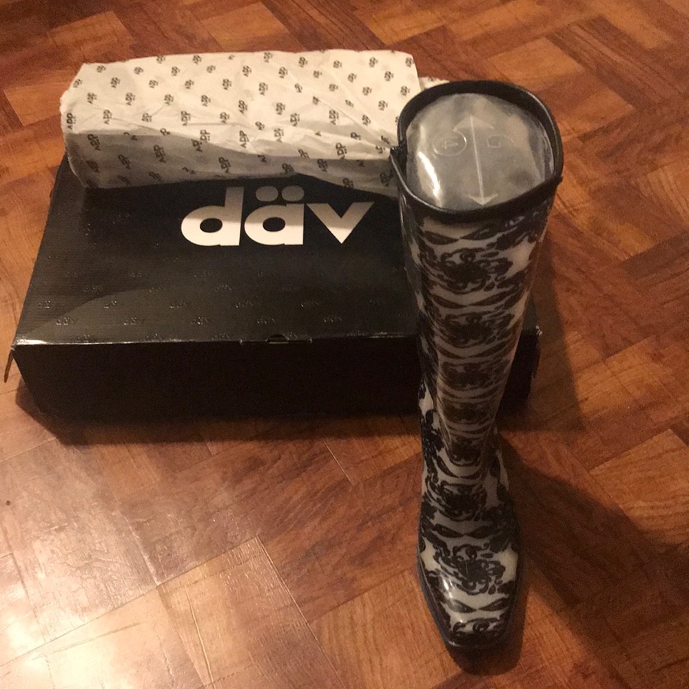Dav Fashion Sketchy Lace White